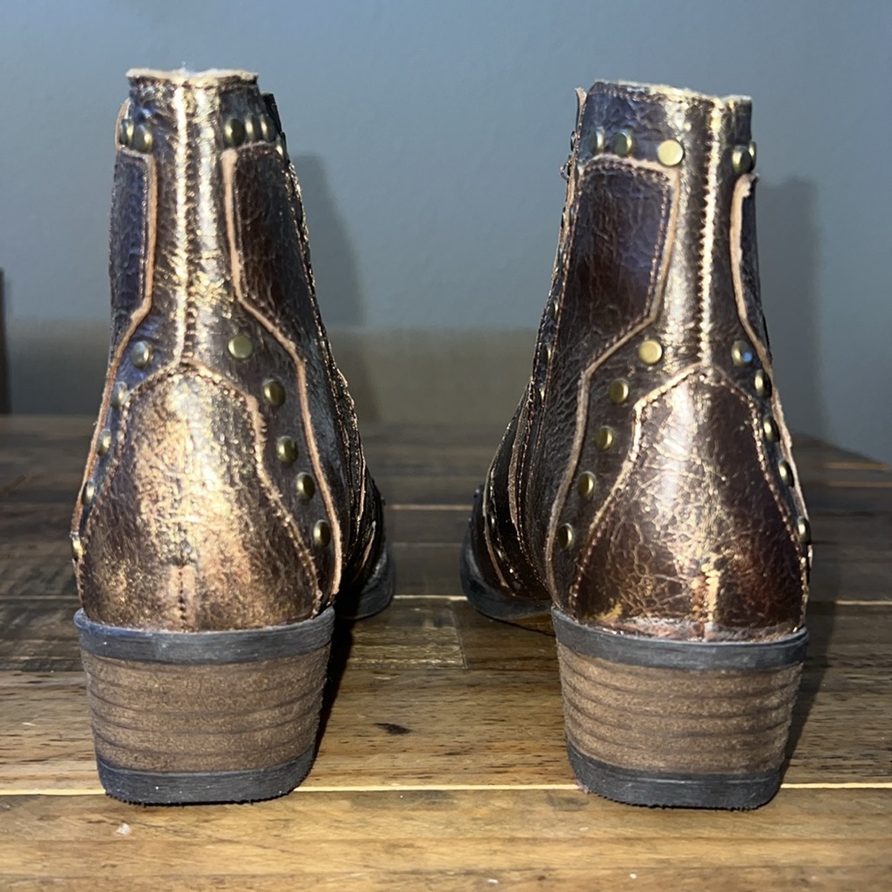 Very Volatile Spears Booties - Picture 4 of 8